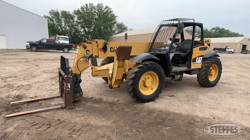 2004 CAT TH360B Telescopic Forklift