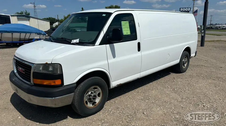 2013 GMC Savana