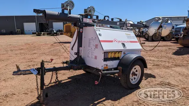 2012 Magnum MLT42150