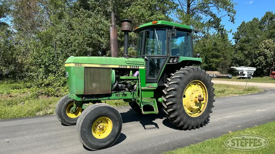1981 John Deere 4440 2WD Tractor
