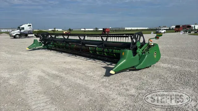 John Deere 930