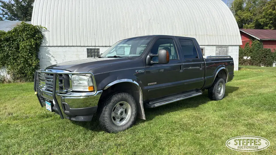 2003 Ford F-250 Lariat 3 Quarter Ton Pickup