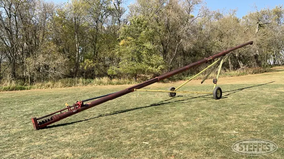 Farm King Straight Auger