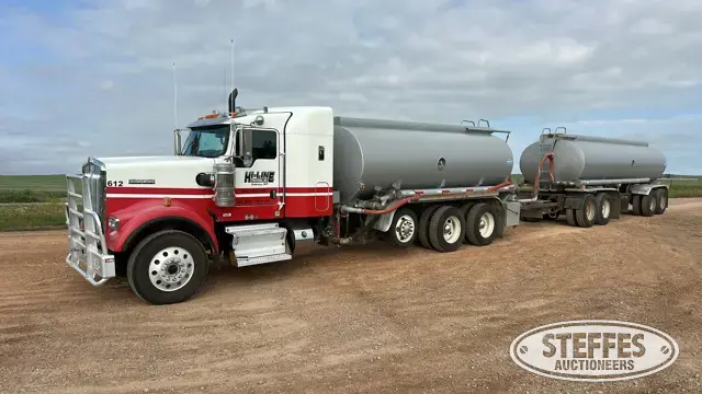 2018 Kenworth W900 4,200 gal.
