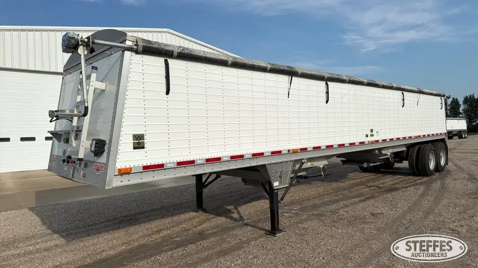 2010 Wilson Commander DWH-500C Hopper Bottom Trailer