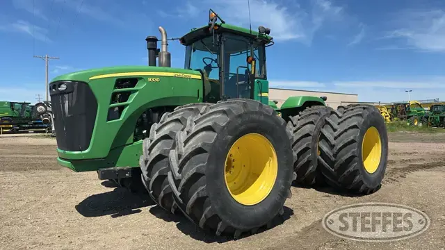 2010 John Deere 9330