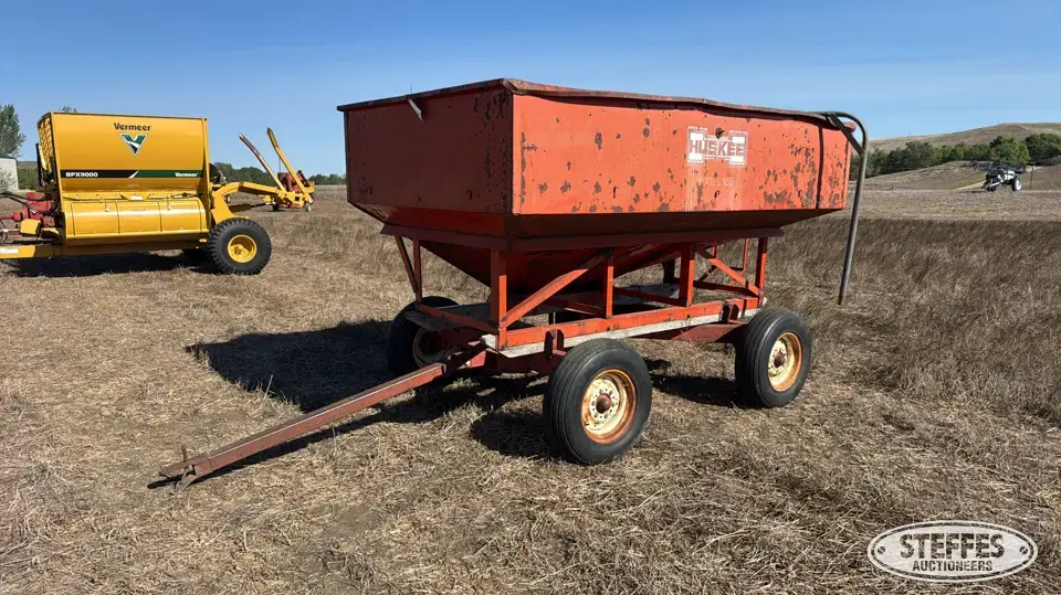 Huskee 165 Gravity Box