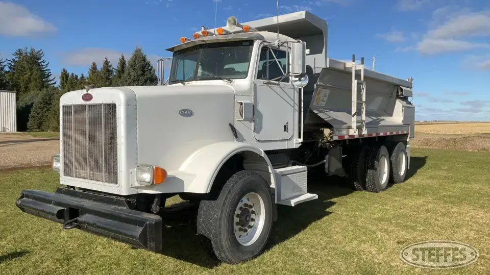 1996 Peterbilt 378 Dump Truck
