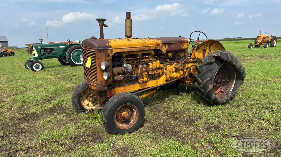 Minneapolis-Moline GTB 2WD Tractor
