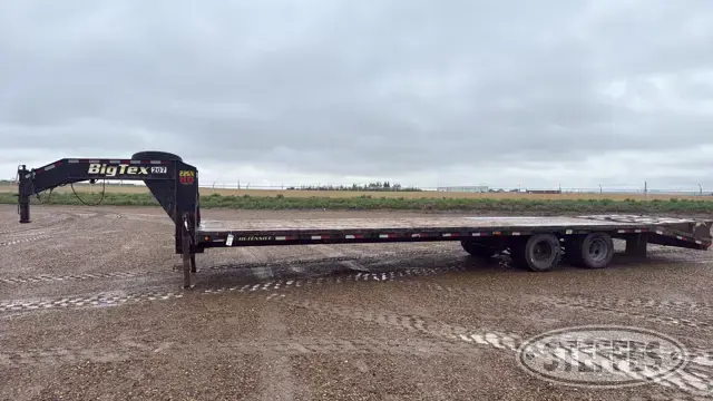 2018 Big Tex 22GN-28BK-5MR