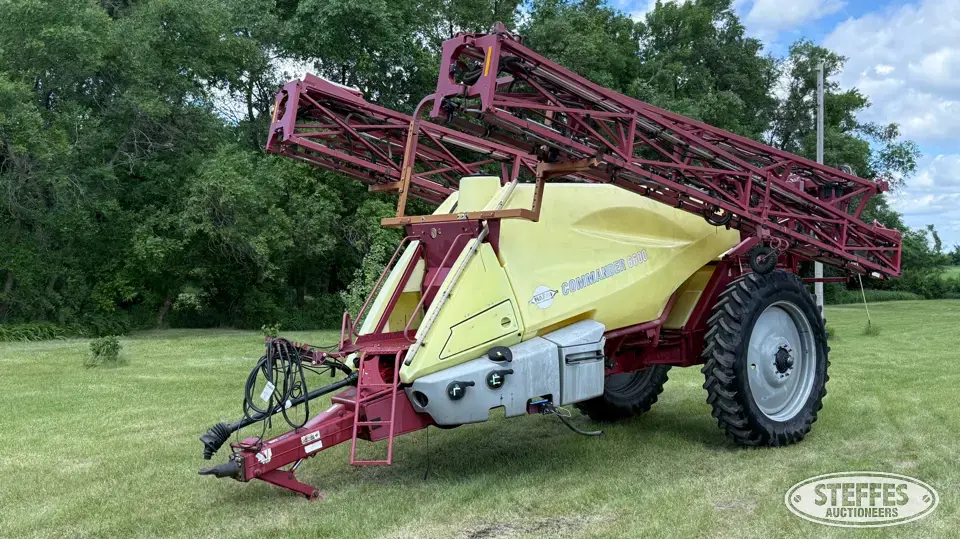 Hardi 6600 Commander Pull-Type Sprayer