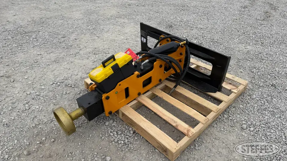 2026 GIYI D680 Skid Steer Breakers-Drop Hammers-Jack Hammers-Grinder