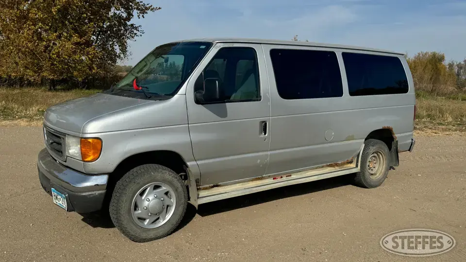 2006 Ford E-350 Van