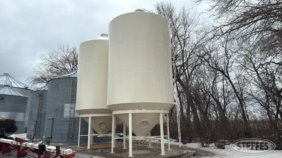 Friesen Hopper Bin