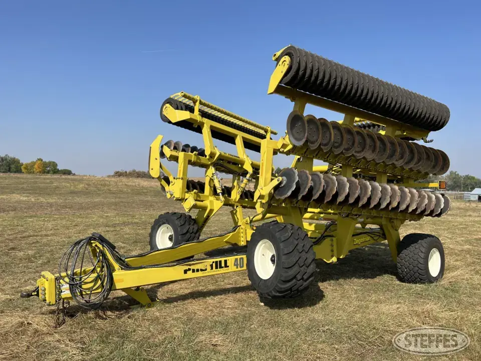 2021 Degelman Pro-Till 40 Vertical Tillage