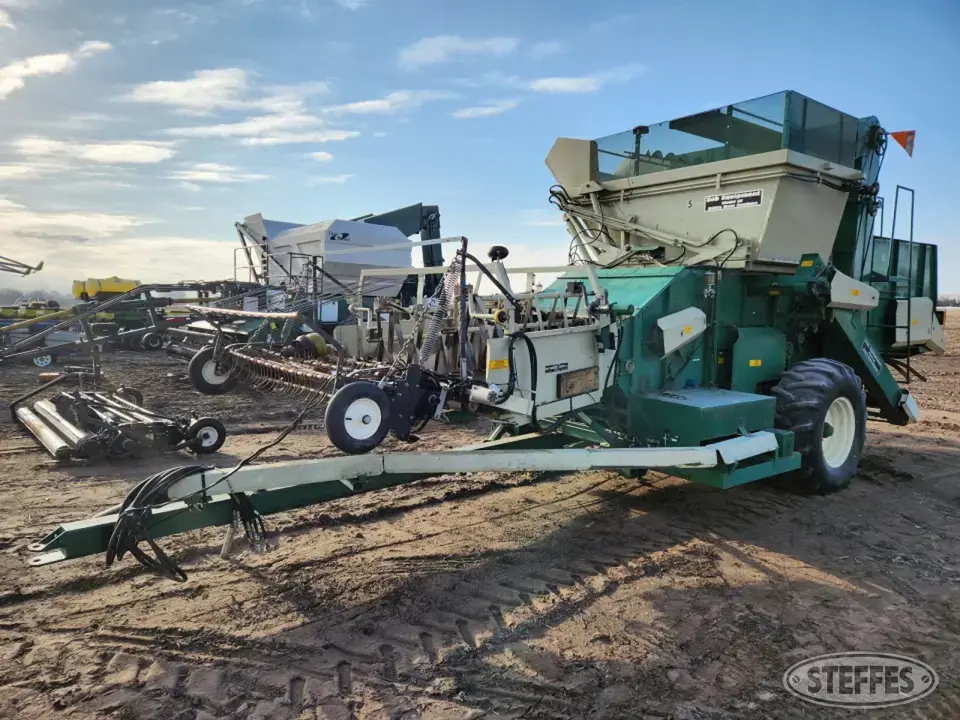 Bob Equipment 56 Edible Bean Combine
