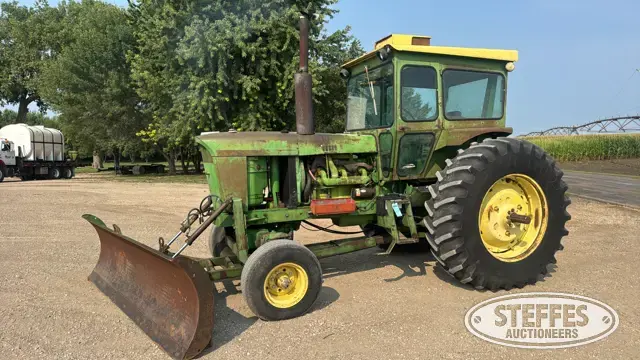 1969 John Deere 4520
