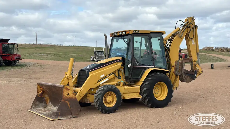 2003 CAT 420D Loader Backhoe