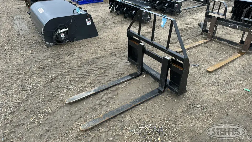 AGrotk SAII100 Skid Steer Fork
