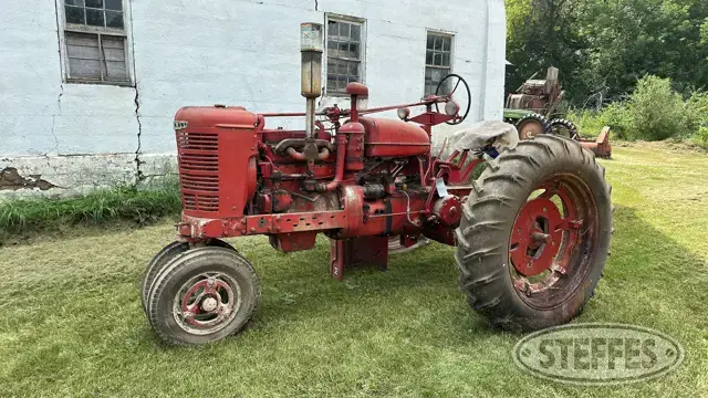 1952 Farmall M