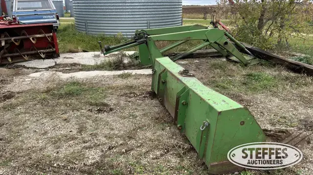 John Deere loader