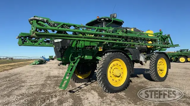 2019 John Deere R4045