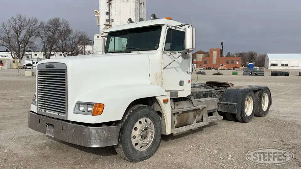 2003 Freightliner FLD120 Conventional Truck without Sleeper