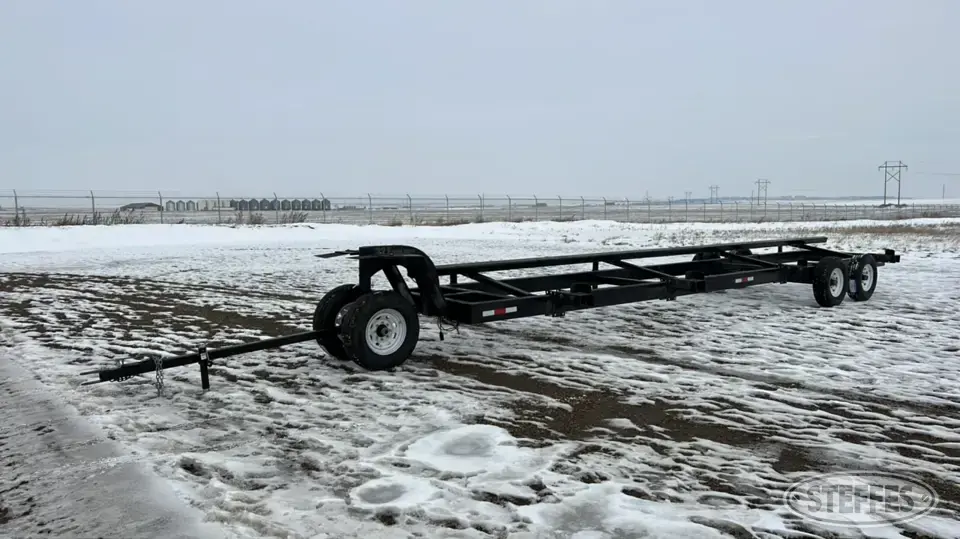 2023 FW Mfg 32F Header Trailer