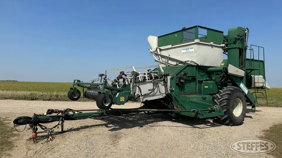 Bob Bean King model 666 Edible Bean Combine