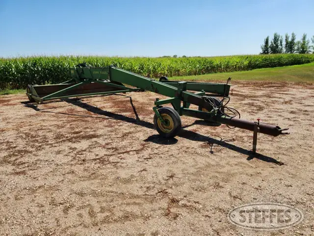 John Deere 940