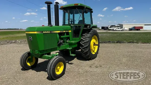 1977 John Deere 4430