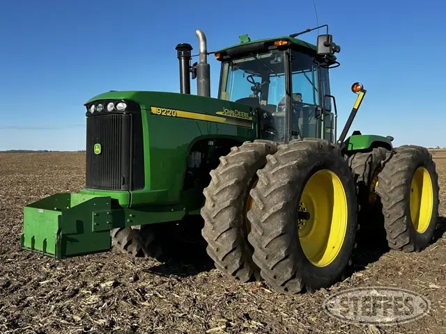 2007 John Deere 9220