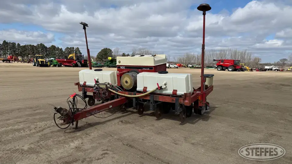 Case IH 900 Less Than 12 Row Planter