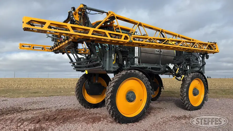 2020 Hagie STS16 Self-Propelled Sprayer