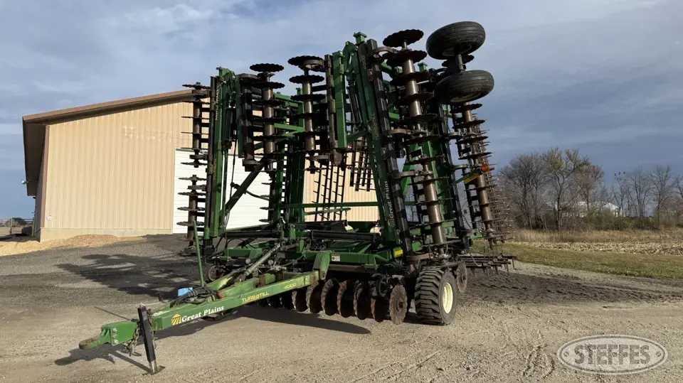 Great Plains Turbo-Till 4000 Vertical Tillage