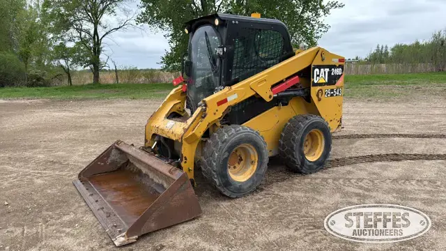 2015 CAT 246D