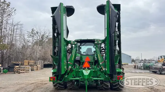 2021 John Deere R990R