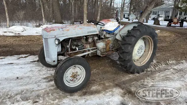1952 Ferguson 30