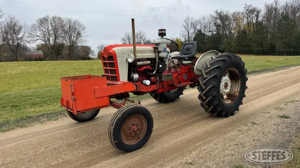 Ford 961 Powermaster 2WD Tractor
