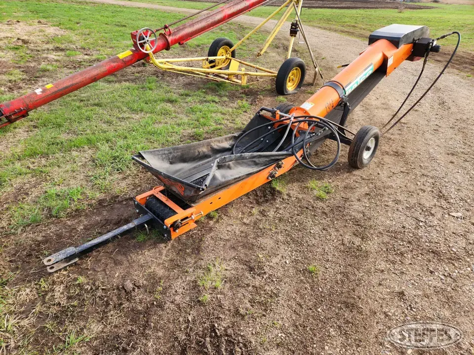 Batco 1314LP Belted Conveyor