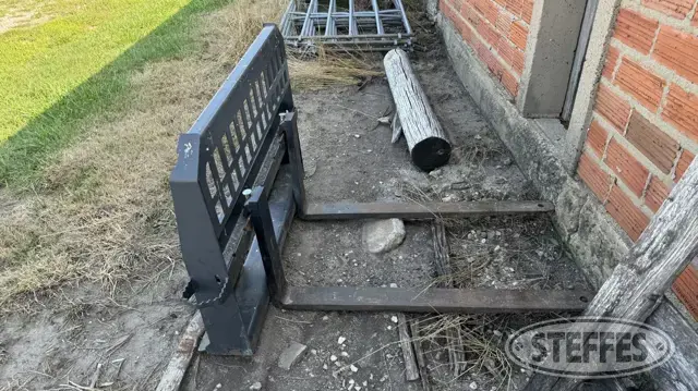 Pallet Fork Attachment