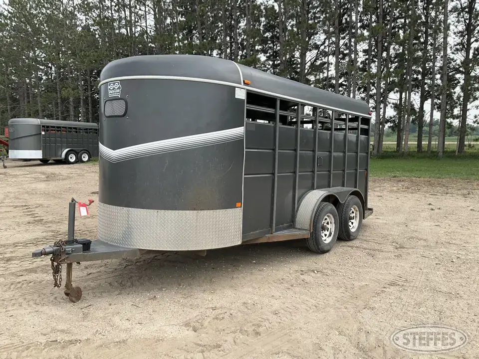 S&S Bumper Livestock Trailer