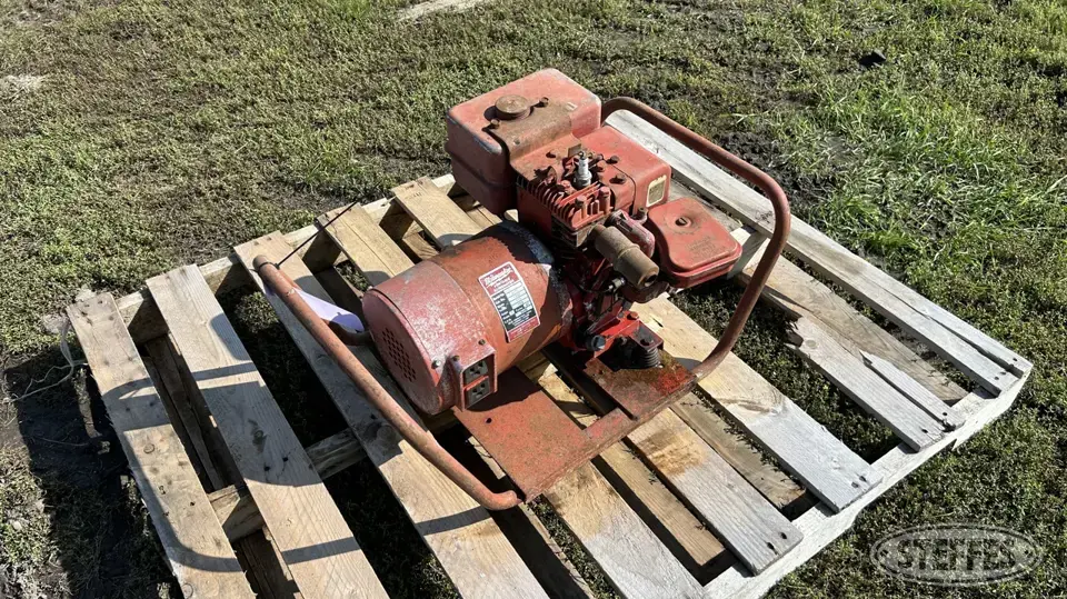Milwaukee portable alternator Shop Equipment-Other