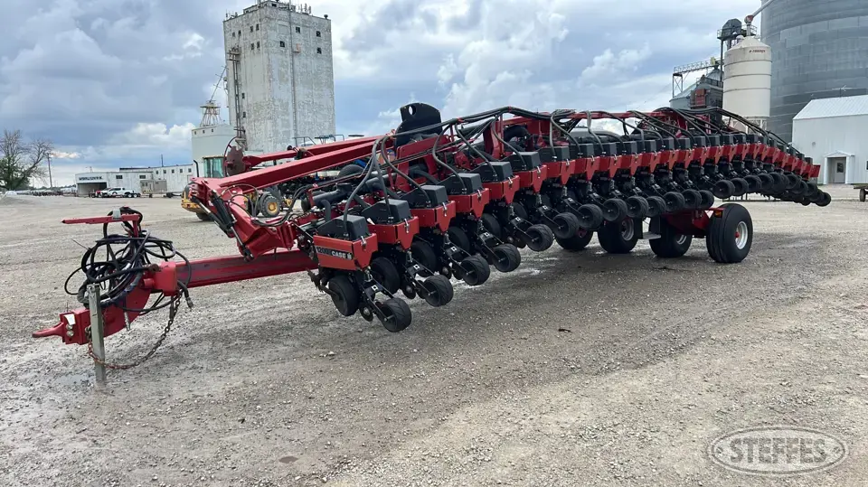 2005 Case IH 1200 12 or More Row Planter