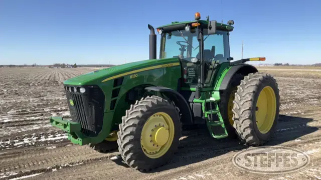 2008 John Deere 8130