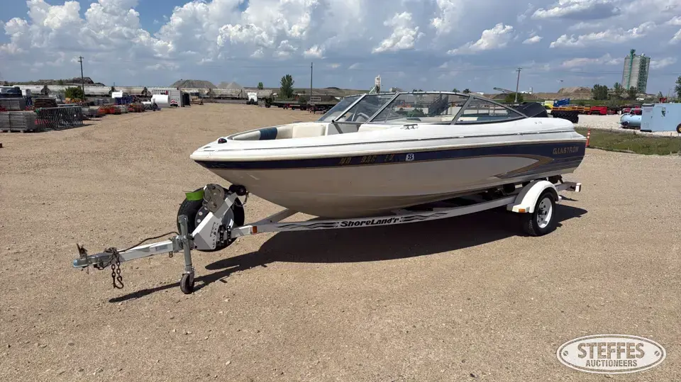 1997 Glastron SE170 Boat