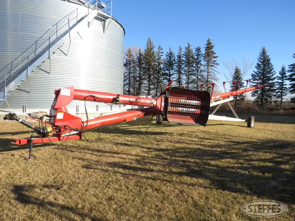 Farm King 1282 Swing Hopper Auger