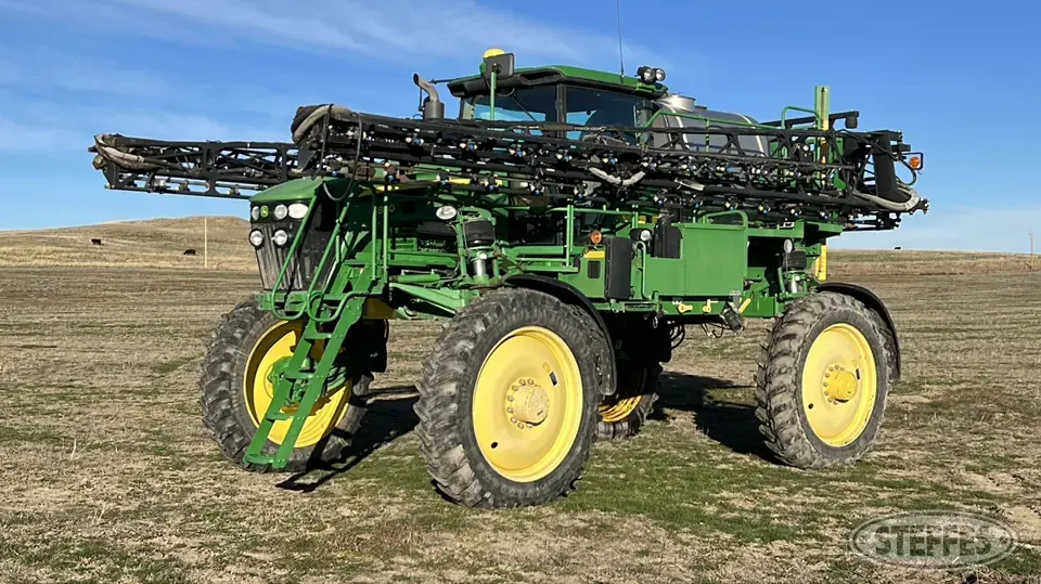 2012 John Deere 4830 Self-Propelled Sprayer