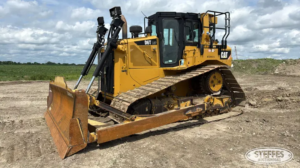 2016 CAT D6T LGP Dozer