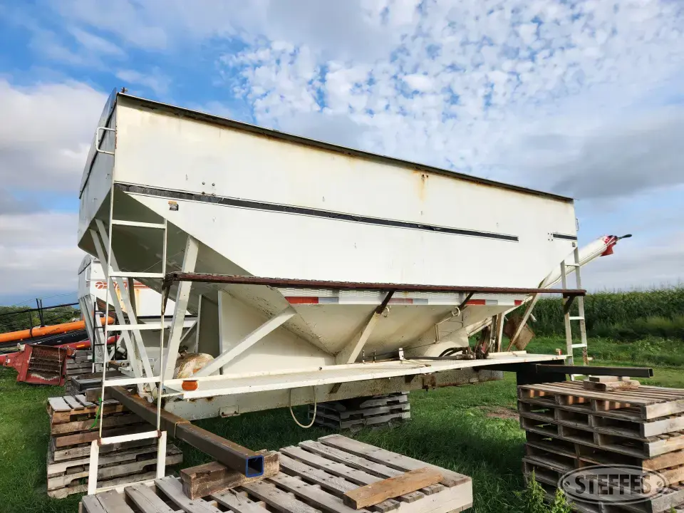 Willmar Tender Unit
